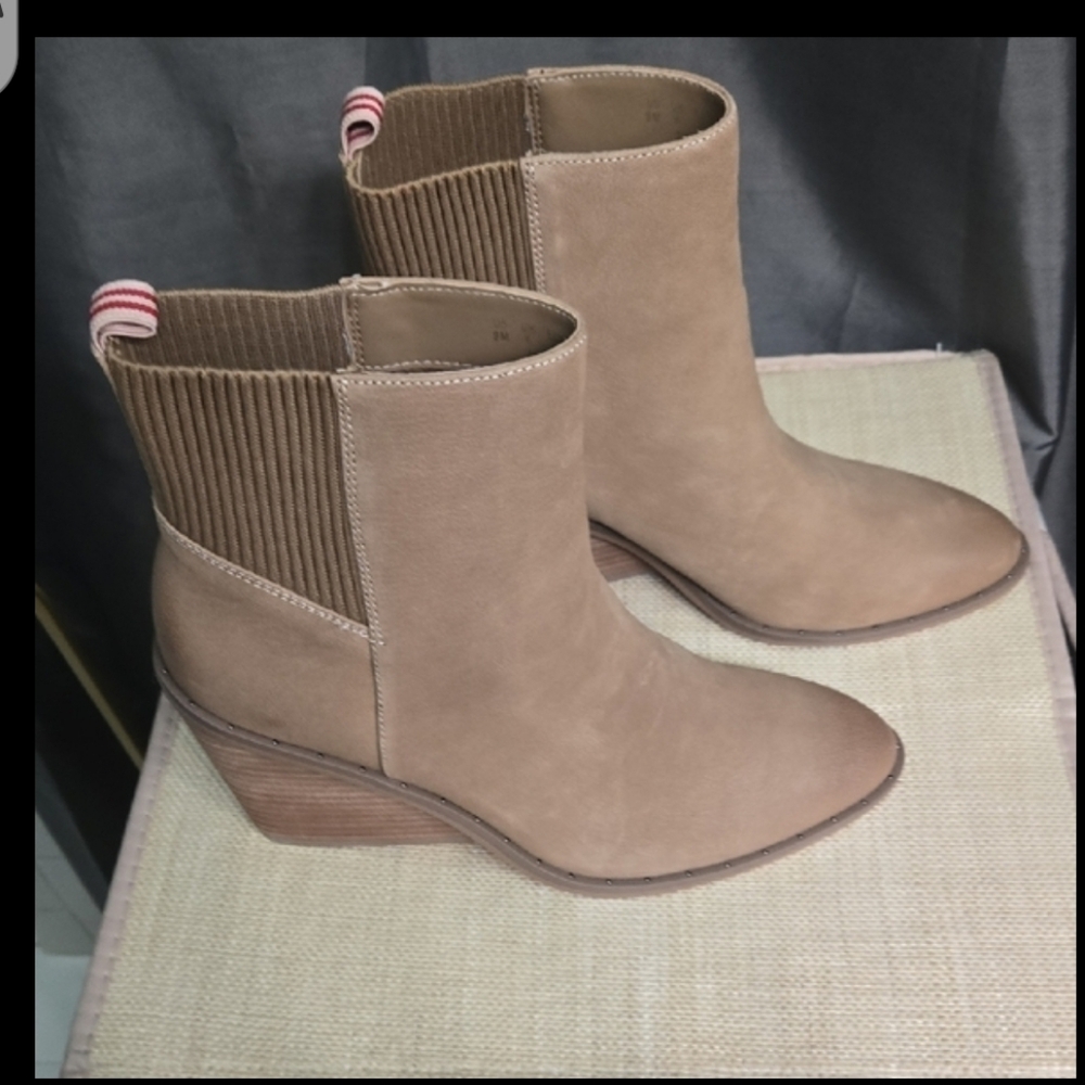 Dr. Scholl's Tan Ankle Booties with Faux-Suede Finish From MACY'S